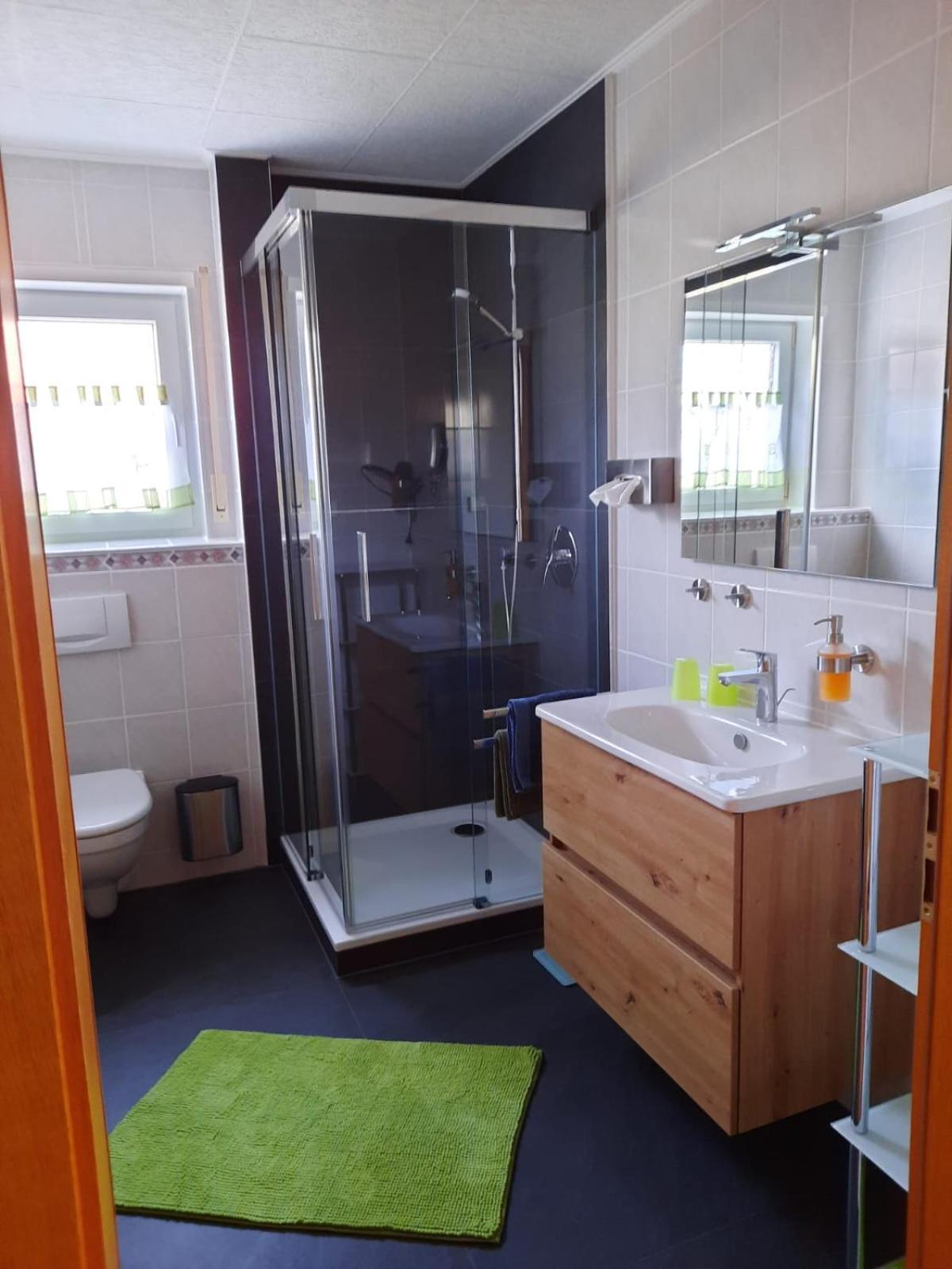 Gaestehaus Moni Jaeger Weyher Quarto foto